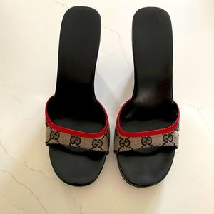 Authentic Gucci vintage wedge sandals